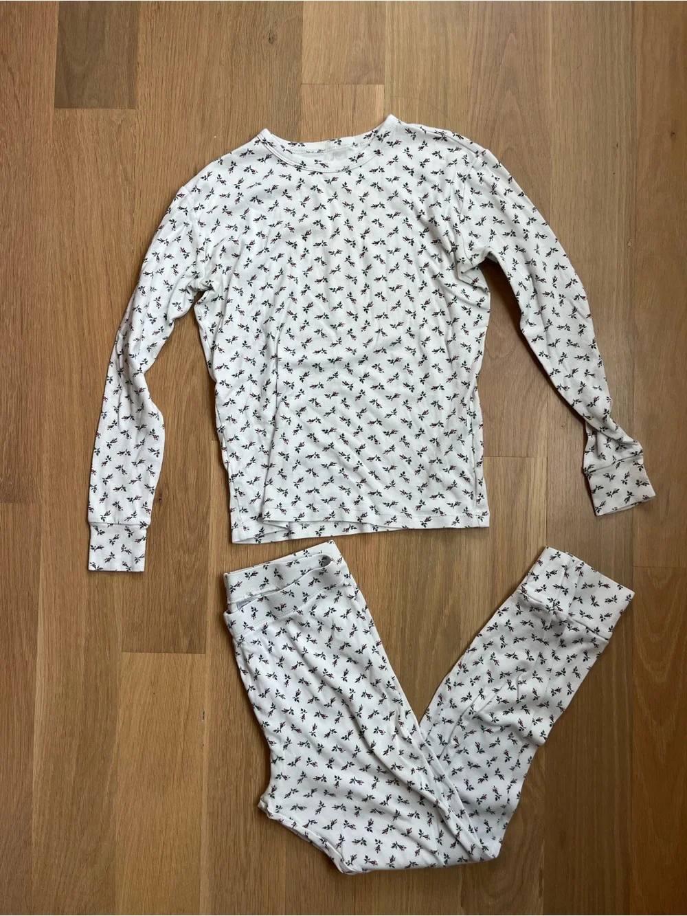 GAP Girls Long-Sleeve Floral Print Pajama Set